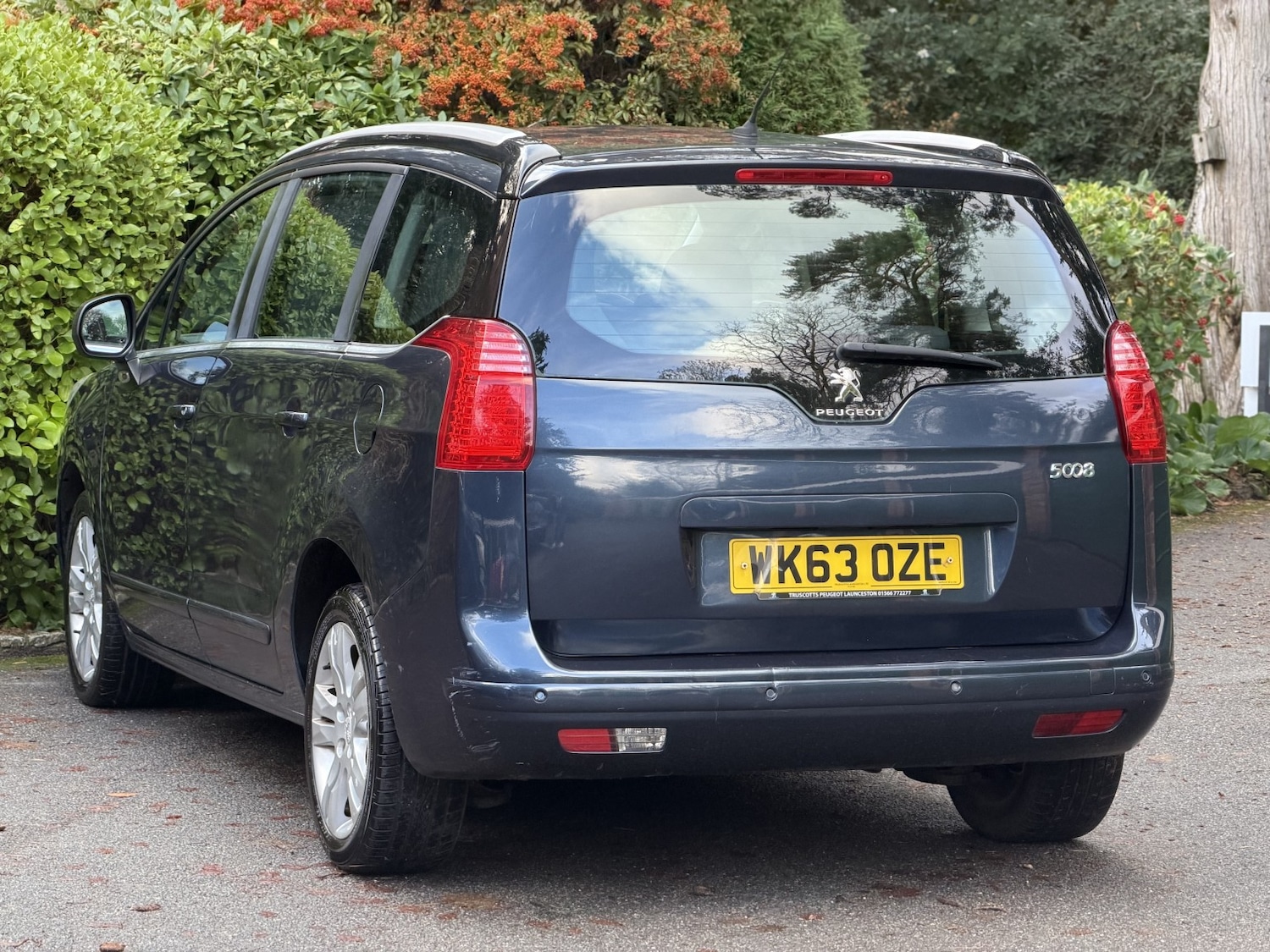 Used Peugeot 5008 2013 for sale - 76941792: Photo 6