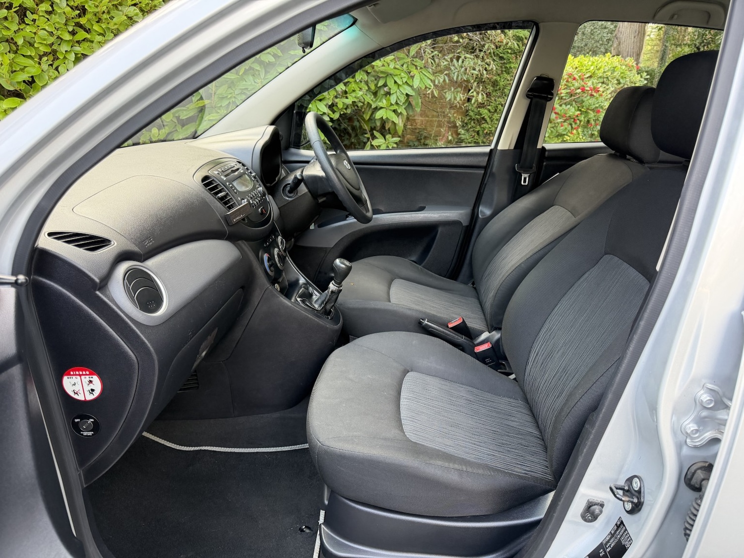 Used Hyundai i10 2012 for sale - 77350102: Photo 19