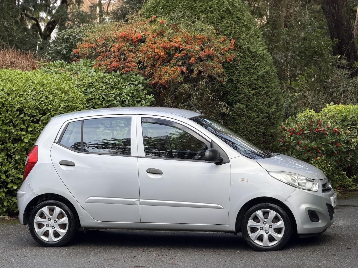 Used Hyundai i10 2012 for sale - 77350102: Photo 2