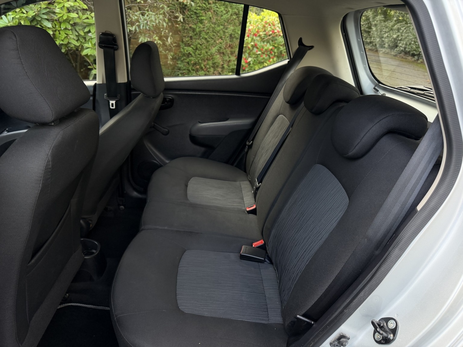 Used Hyundai i10 2012 for sale - 77350102: Photo 21