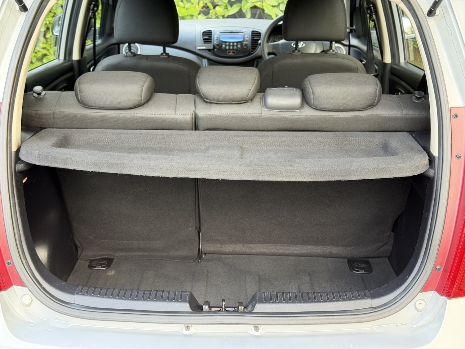 Used Hyundai i10 2012 for sale - 77350102: Photo 9