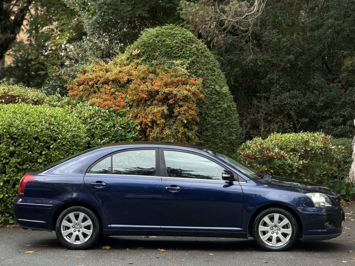 Used Toyota Avensis 2007 for sale - 76455375: Photo 2