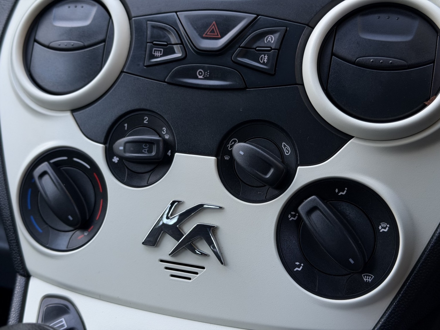 Used Ford Ka 2015 for sale - 77011790: Photo 14