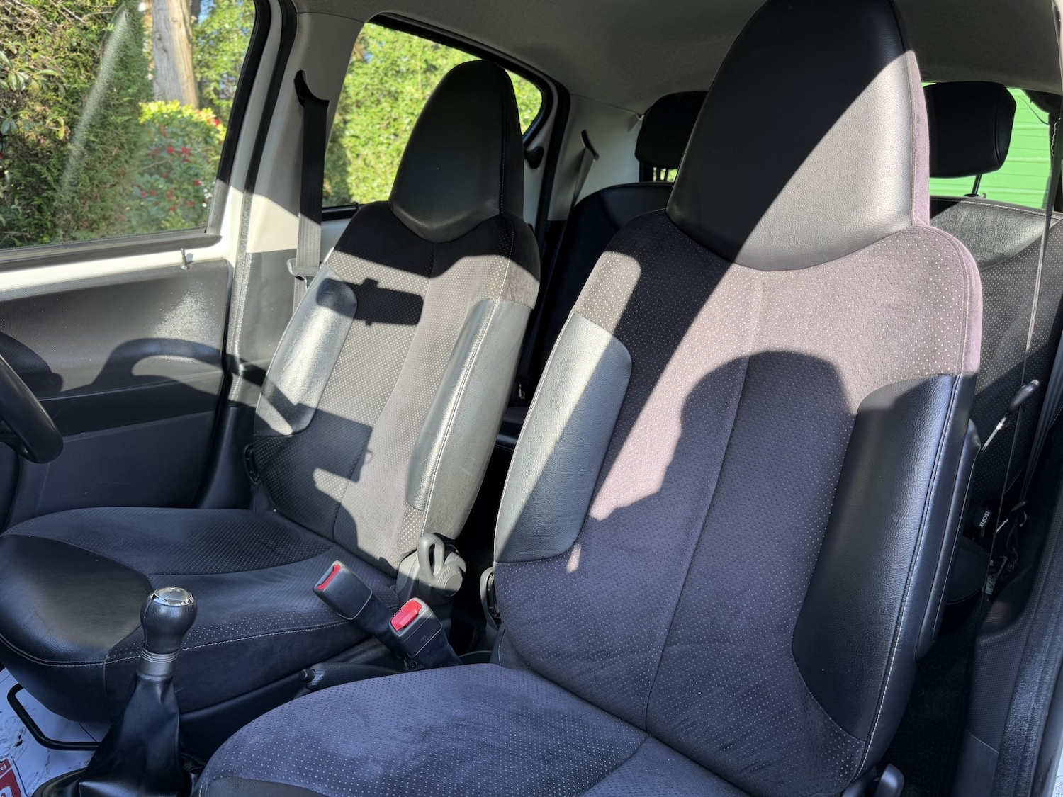 Used Toyota AYGO 2012 for sale - 77729584: Photo 21