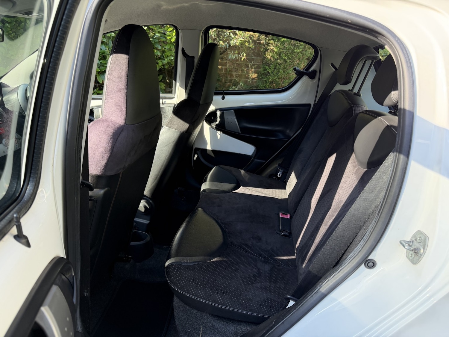 Used Toyota AYGO 2012 for sale - 77729584: Photo 27