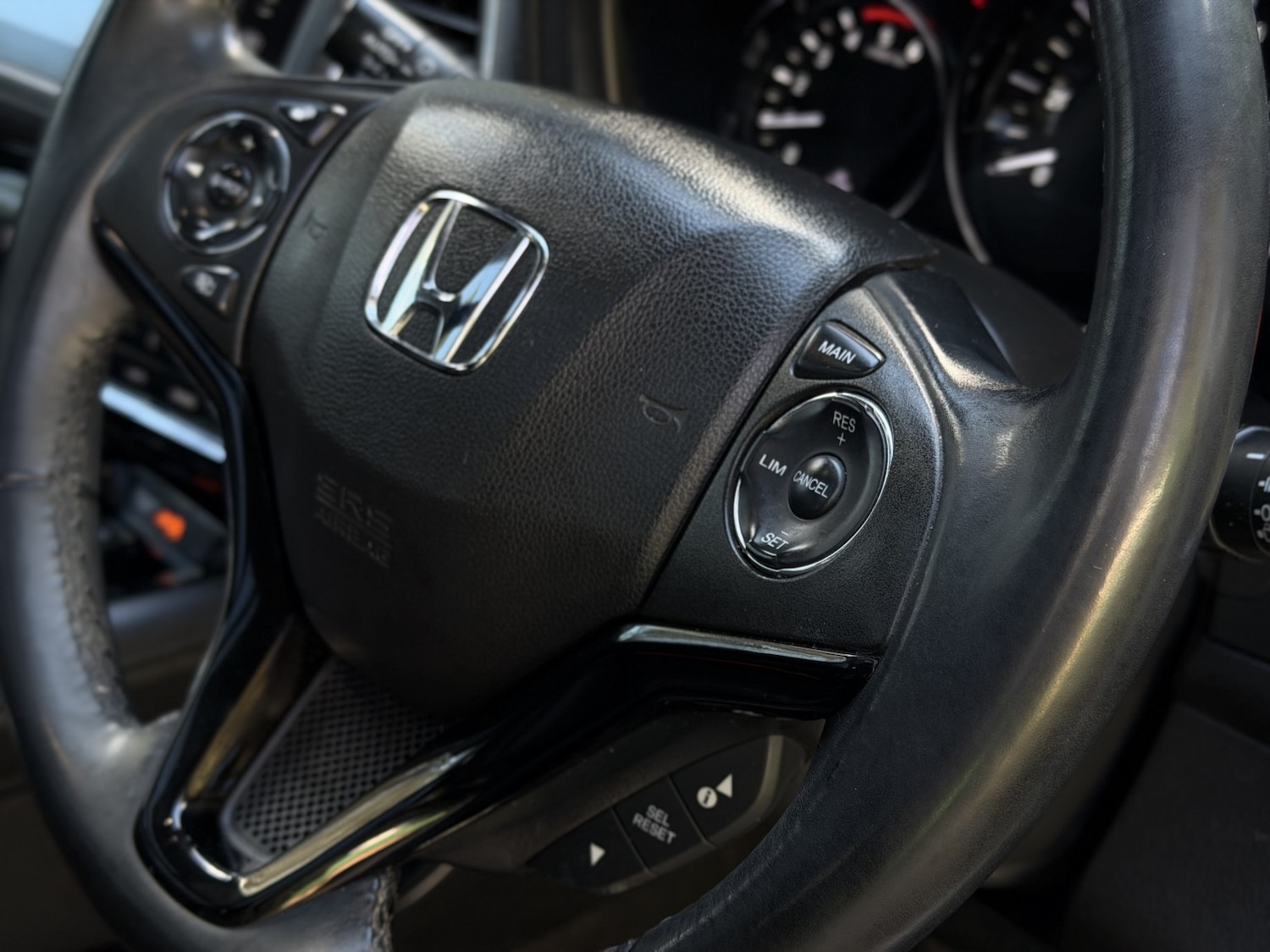 Used Honda HR-V 2015 for sale - 77891618: Photo 15