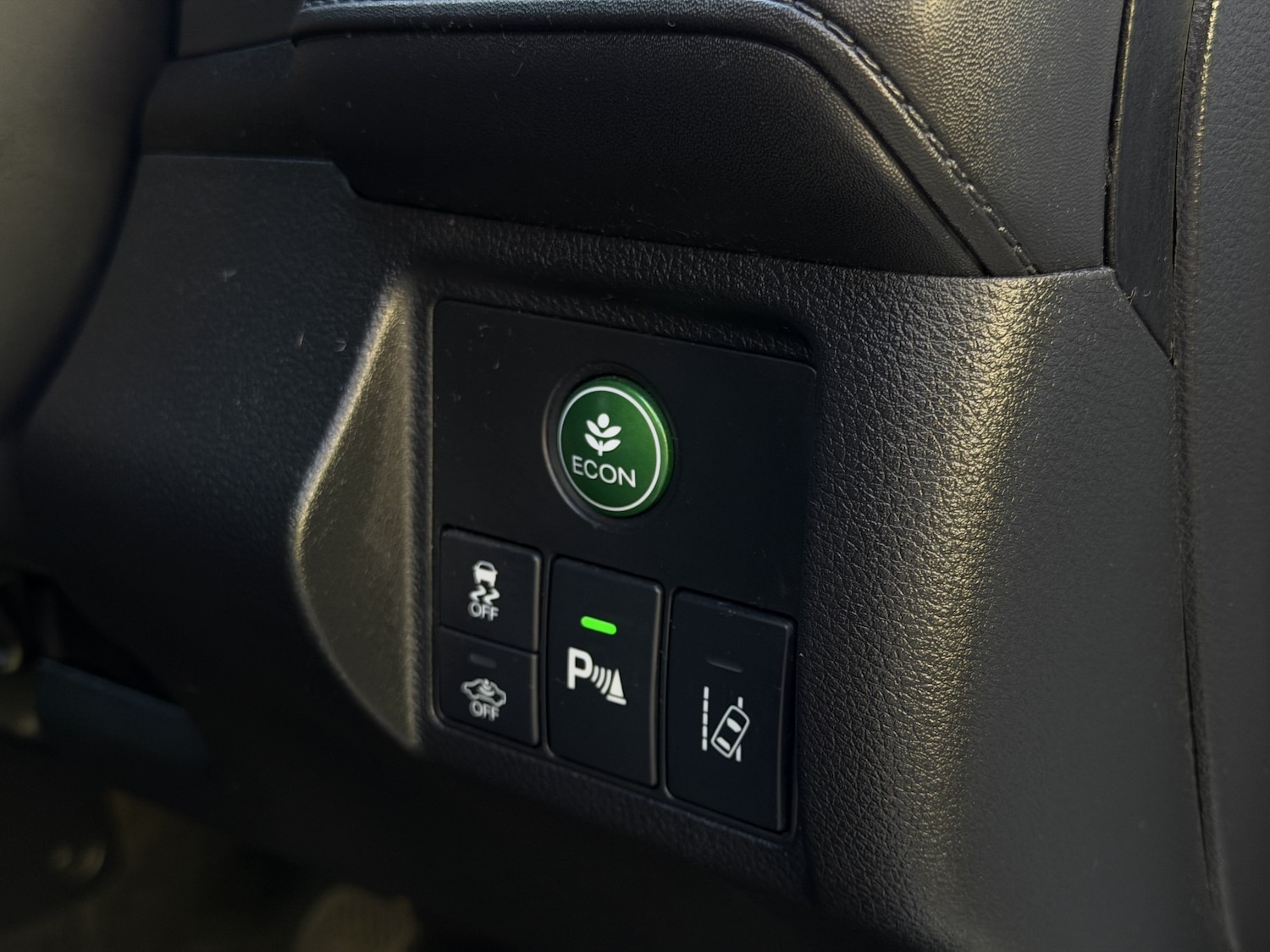 Used Honda HR-V 2015 for sale - 77891618: Photo 23