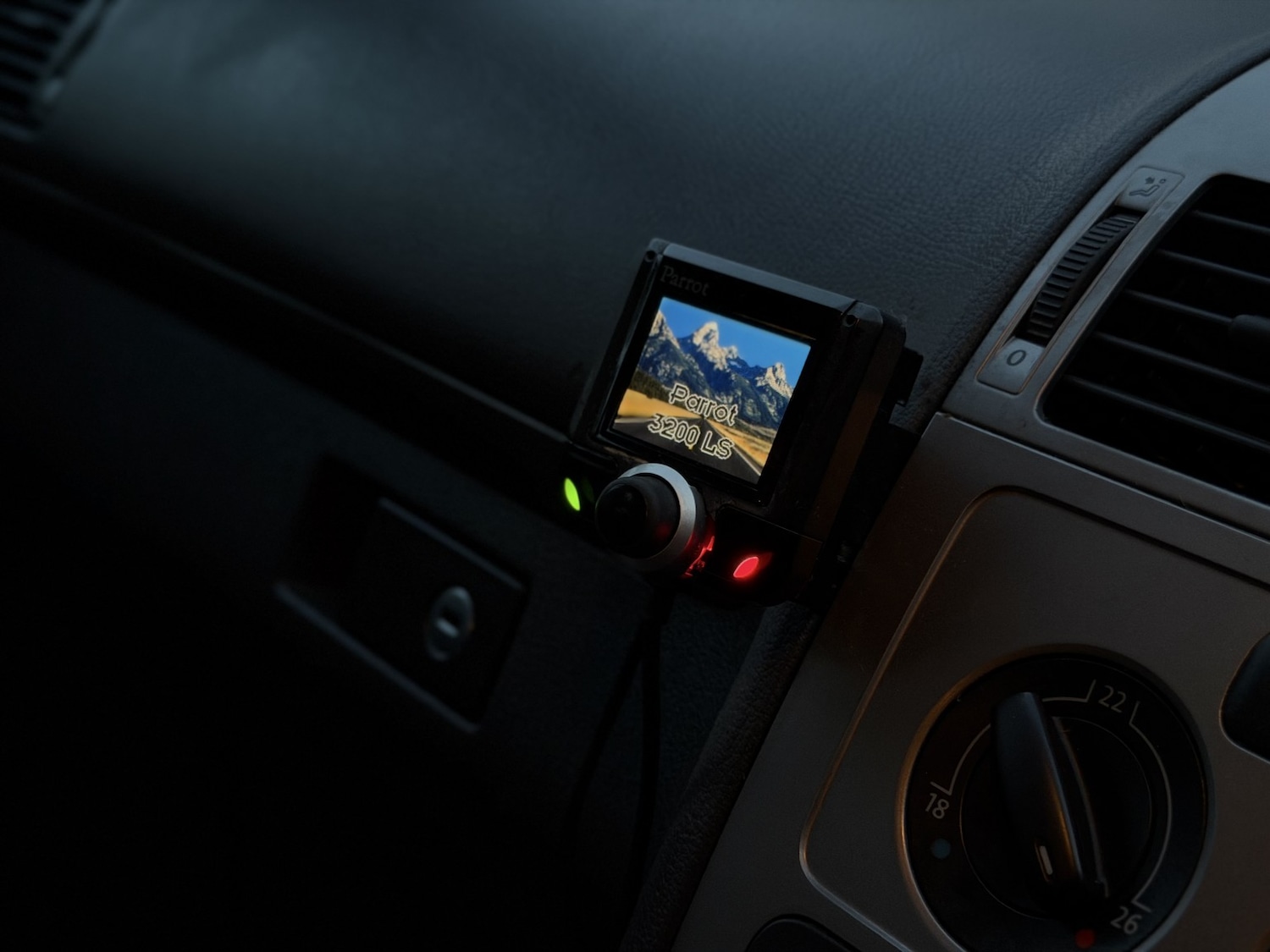 Used Volkswagen Touran 2007 for sale - 77915691: Photo 21