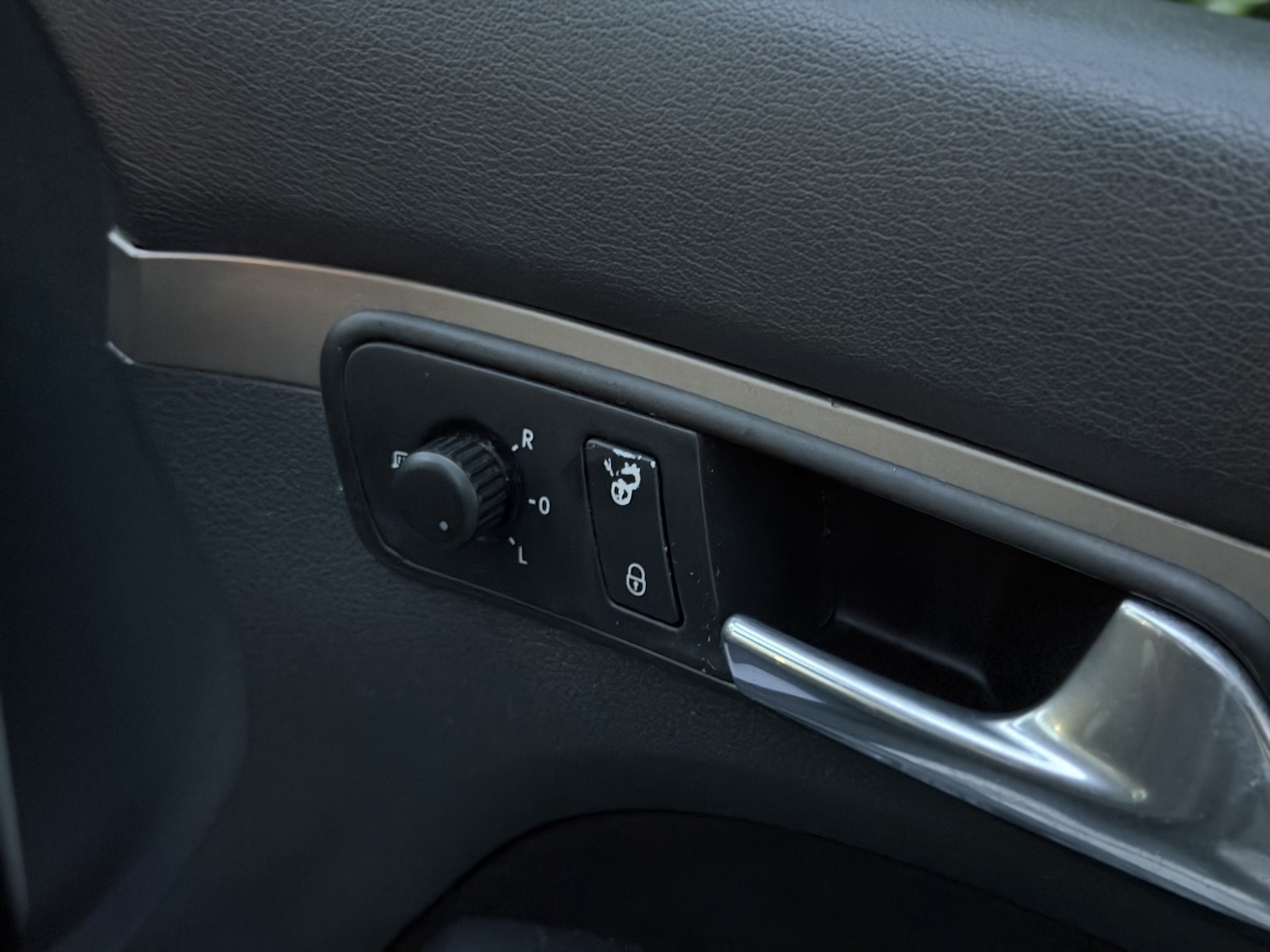 Used Volkswagen Touran 2007 for sale - 77915691: Photo 24