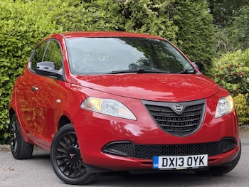 Used Chrysler Ypsilon 2013 for sale - 78614213: Photo
