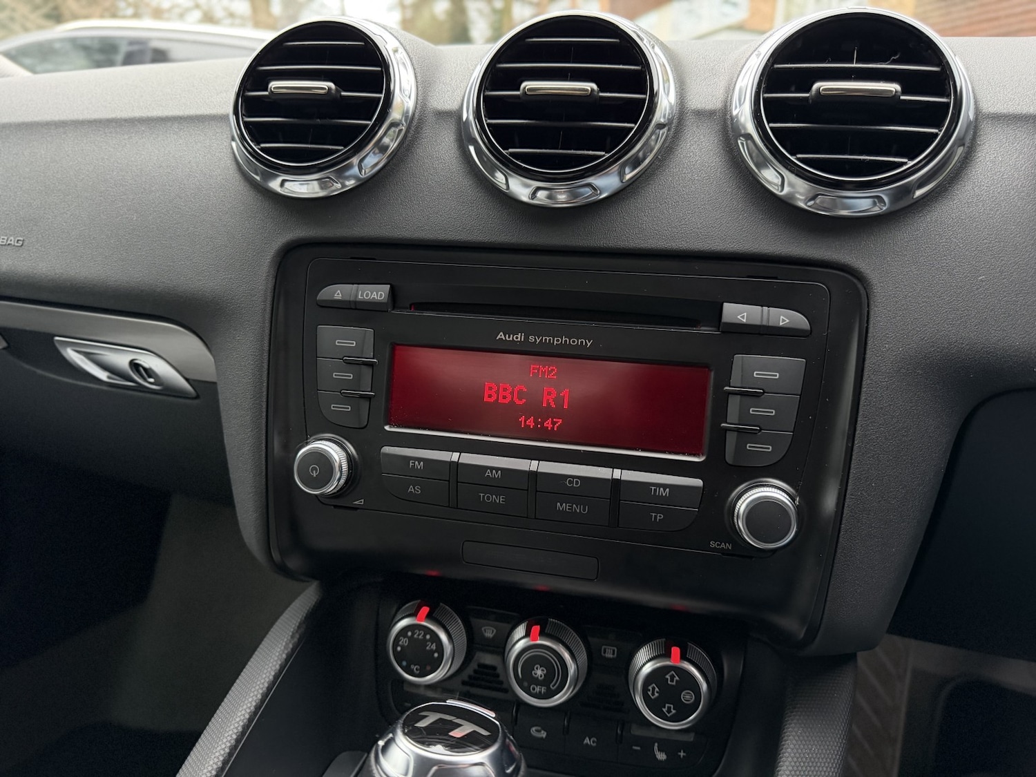 Used Audi TT 2010 for sale - 76941791: Photo 16