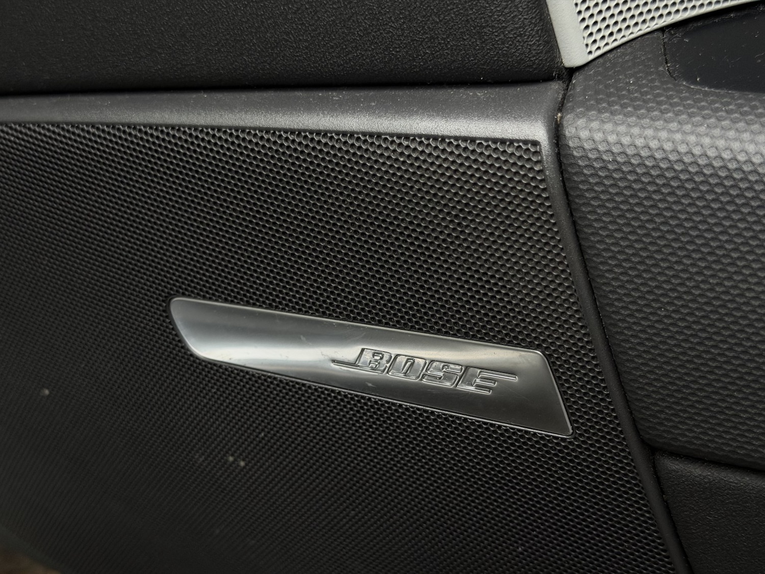 Used Audi TT 2010 for sale - 76941791: Photo 25