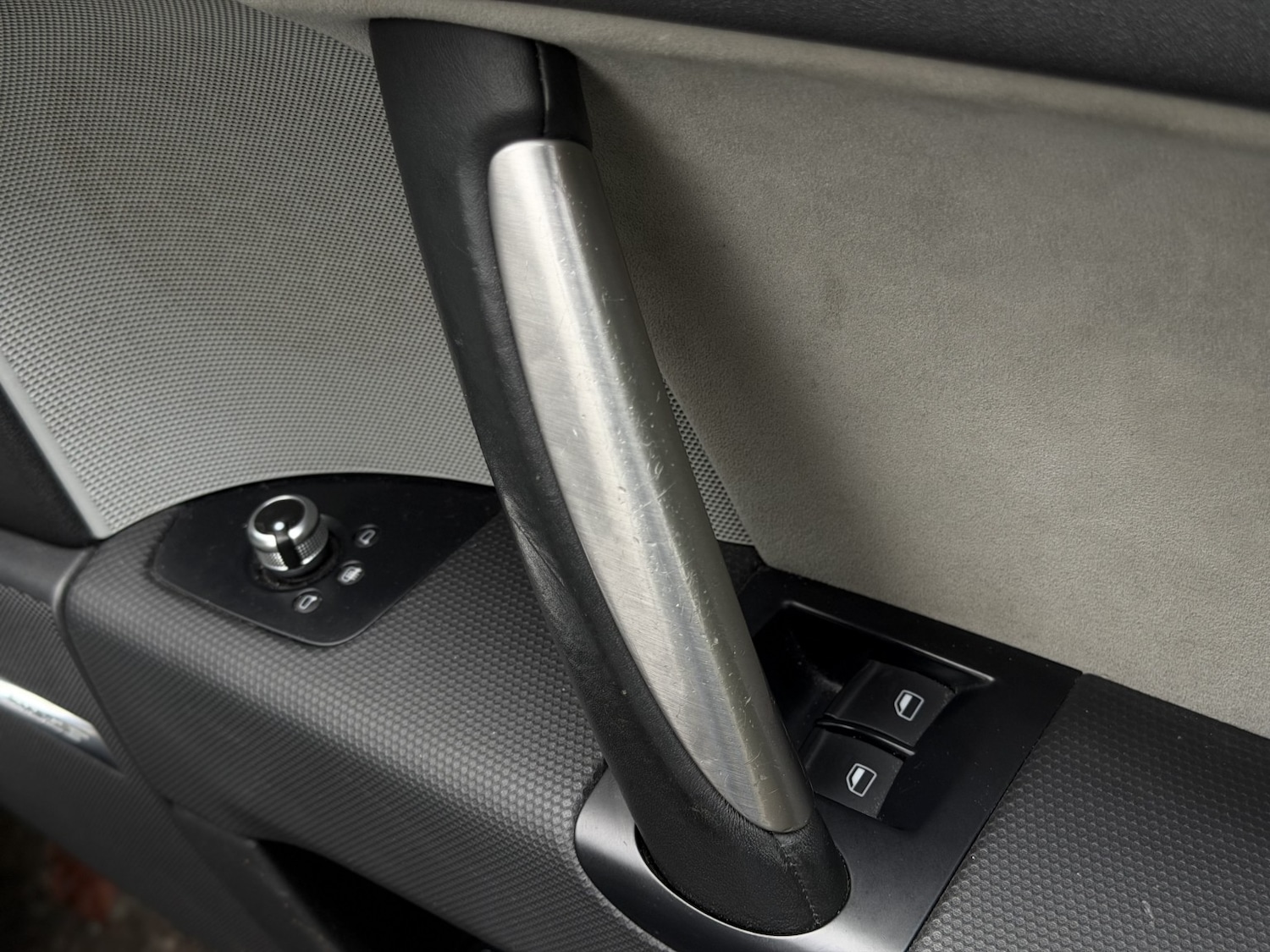 Used Audi TT 2010 for sale - 76941791: Photo 26