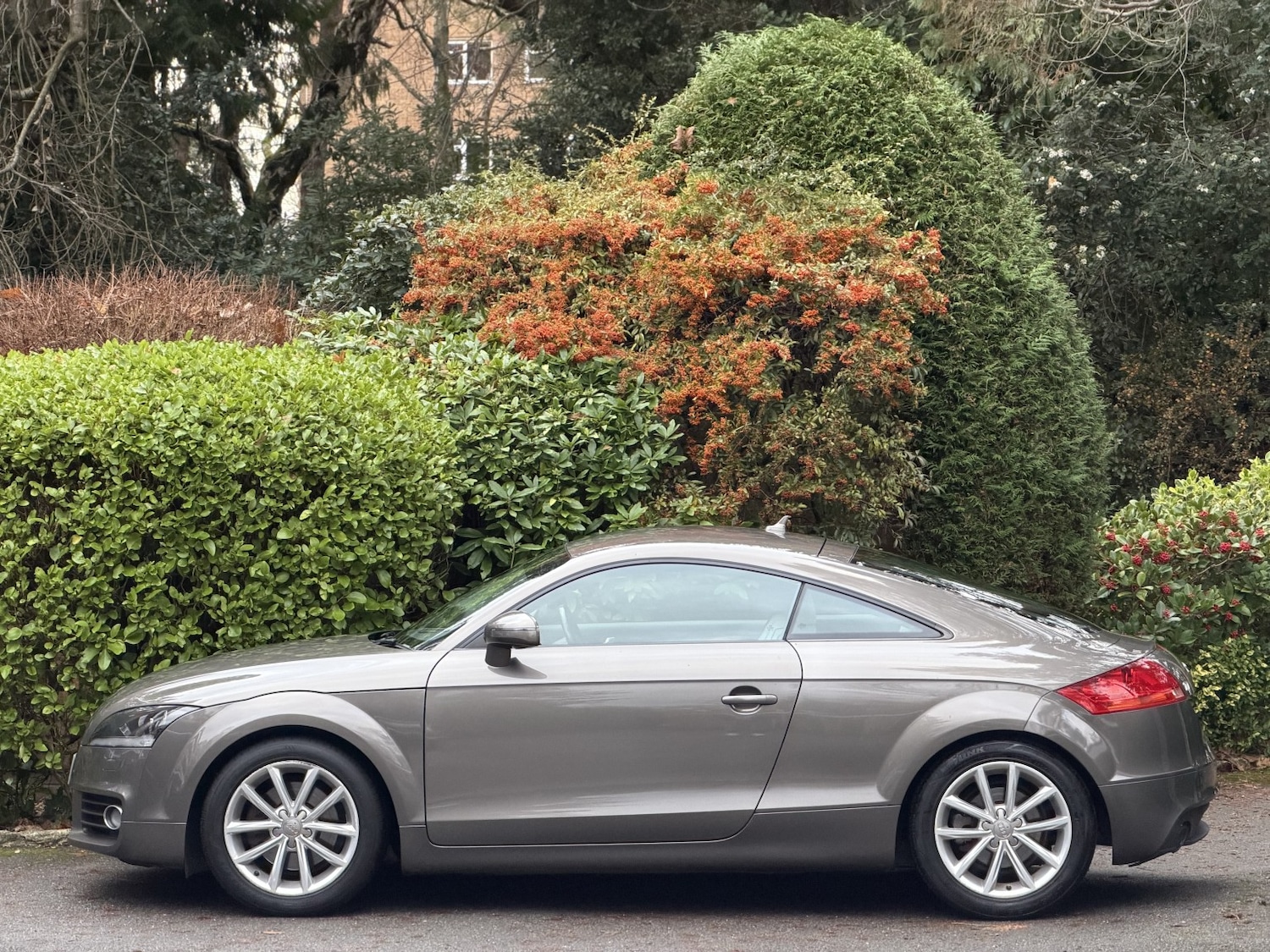 Used Audi TT 2010 for sale - 76941791: Photo 5