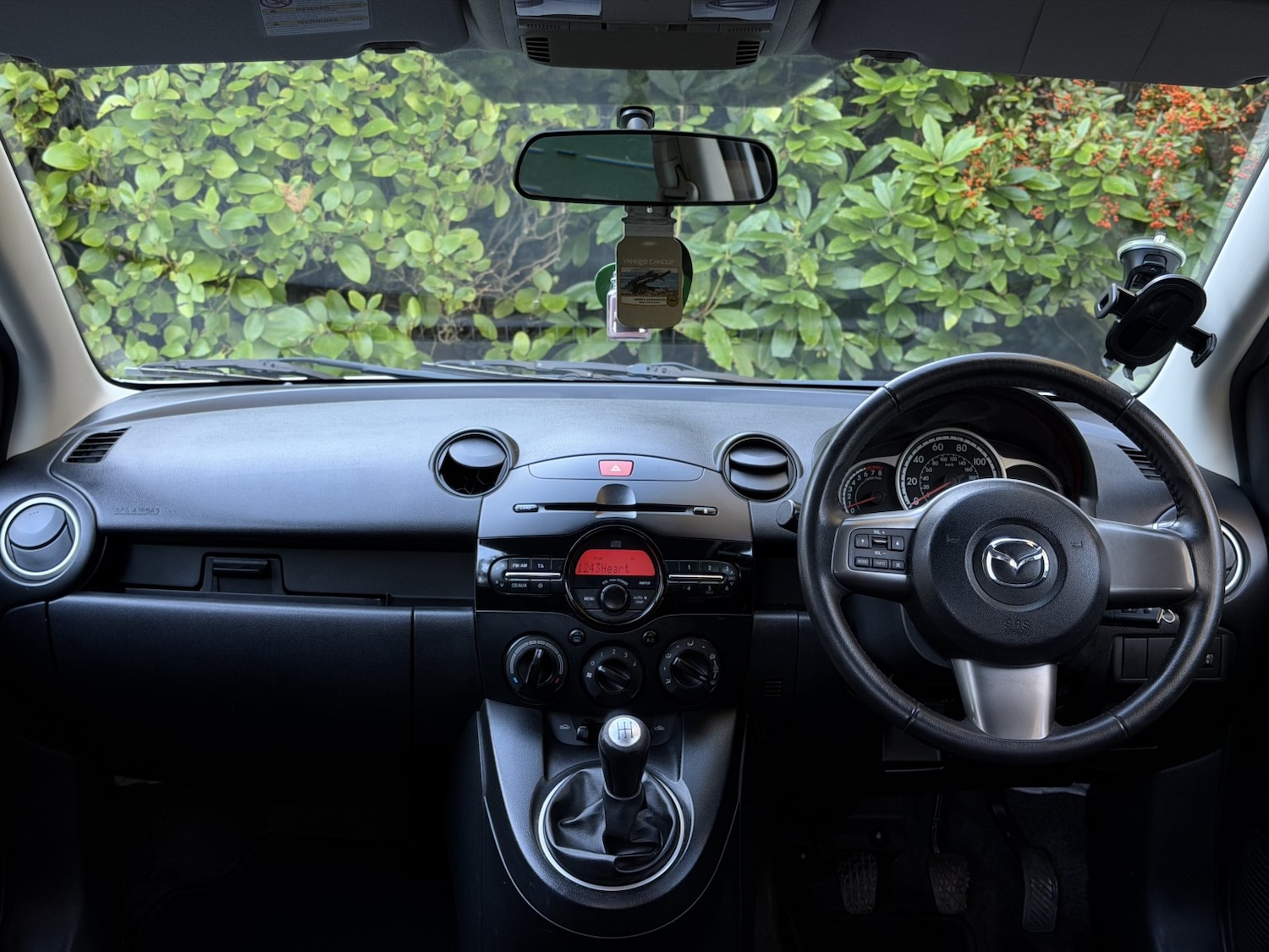 Used Mazda Mazda2 2012 for sale - 76791544: Photo 11