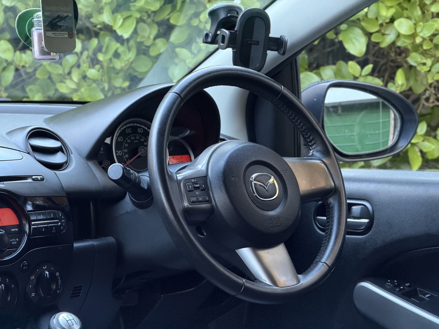 Used Mazda Mazda2 2012 for sale - 76791544: Photo 15