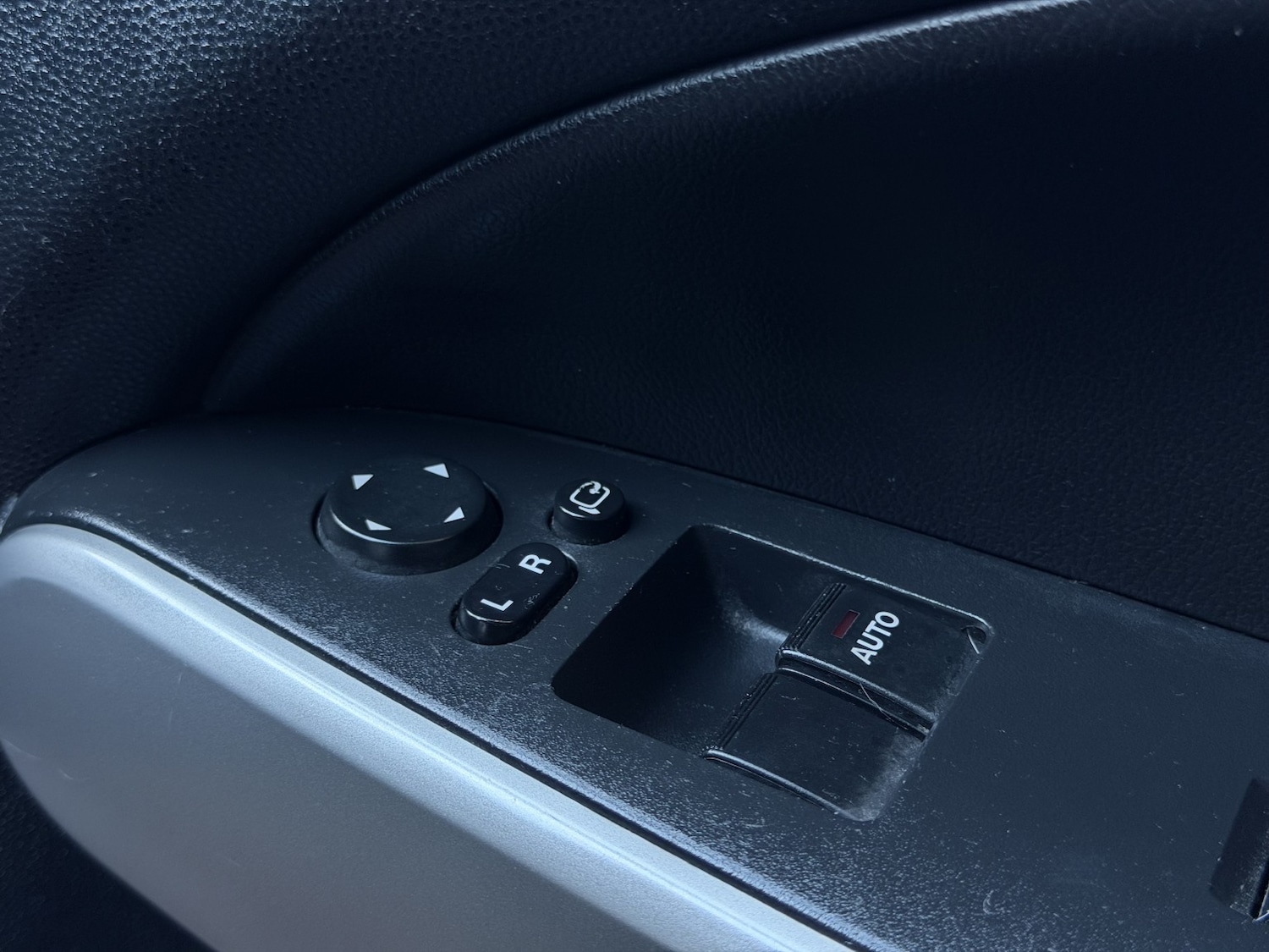 Used Mazda Mazda2 2012 for sale - 76791544: Photo 20