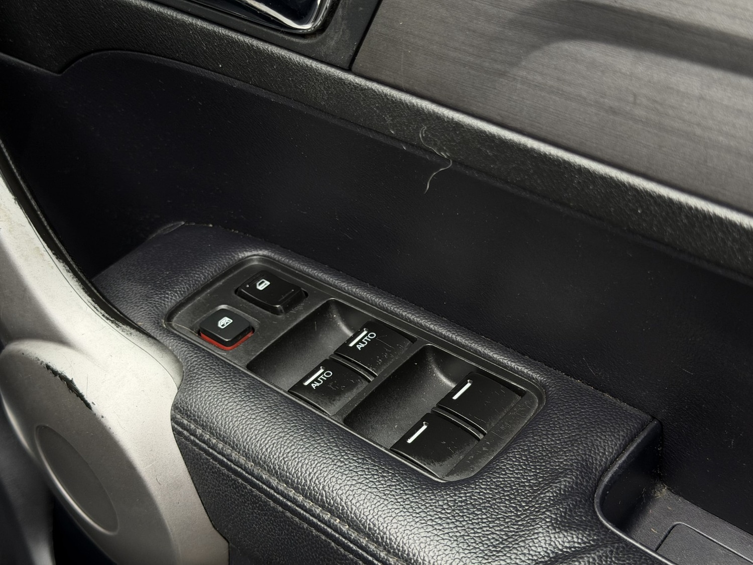 Used Honda CR-V 2007 for sale - 76527359: Photo 27