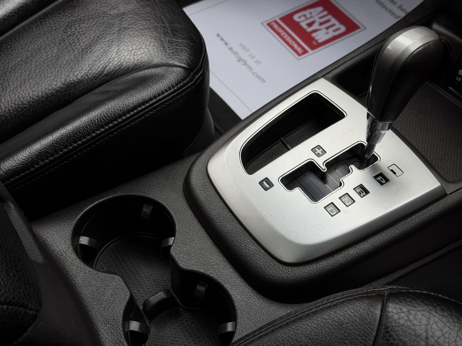 Used Hyundai Santa Fe 2010 for sale - 77921396: Photo 19