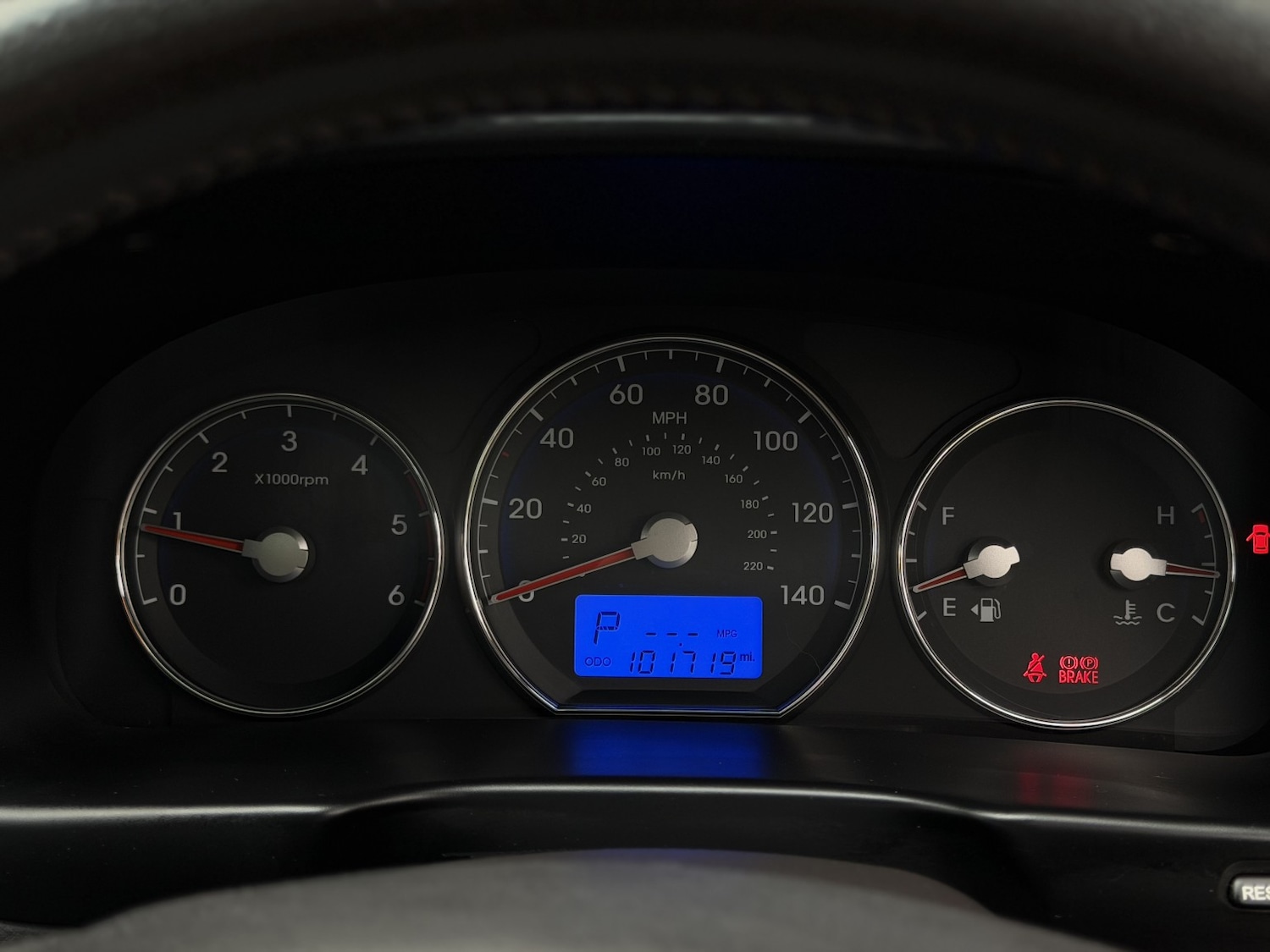 Used Hyundai Santa Fe 2010 for sale - 77921396: Photo 20