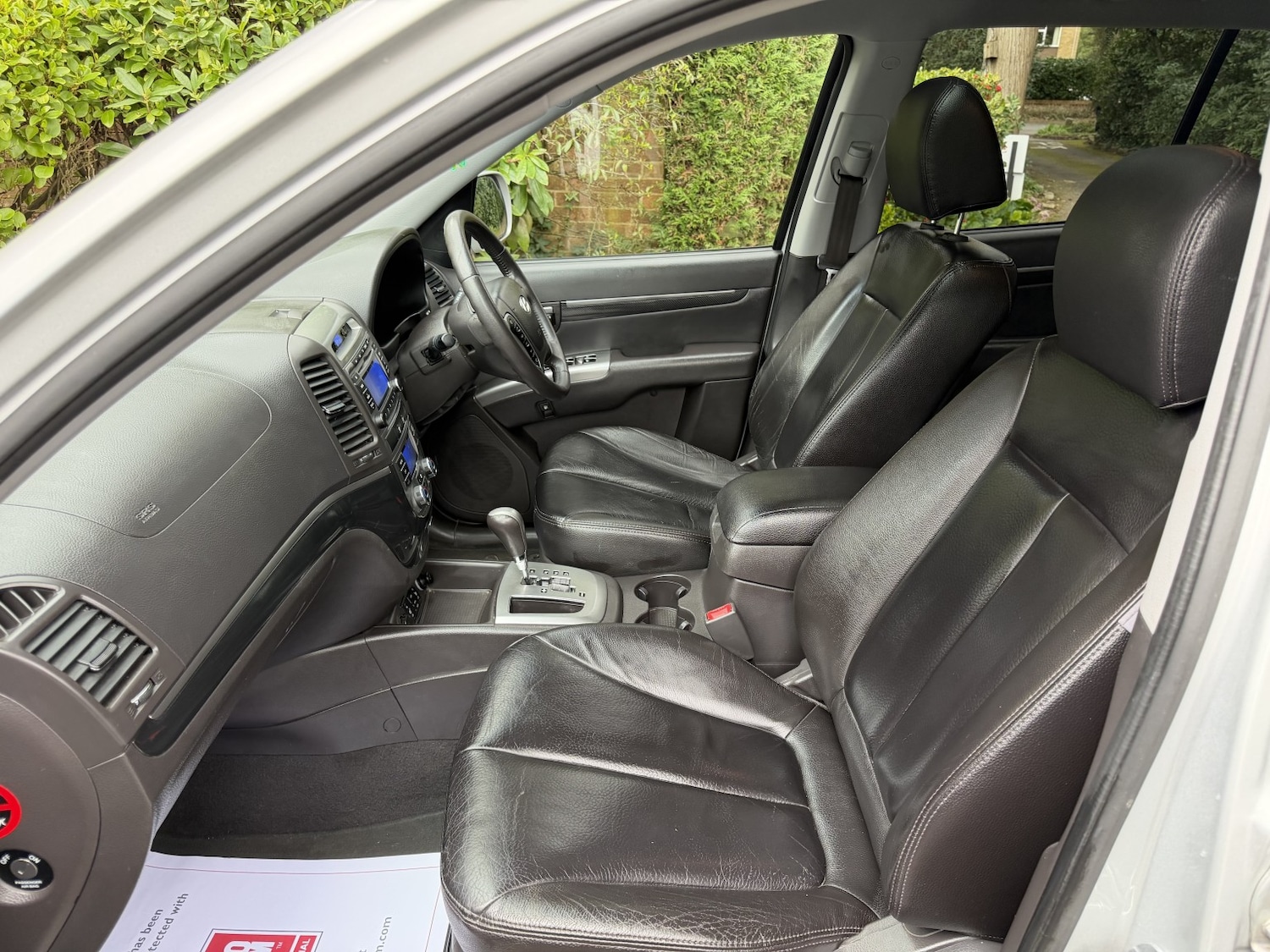 Used Hyundai Santa Fe 2010 for sale - 77921396: Photo 27