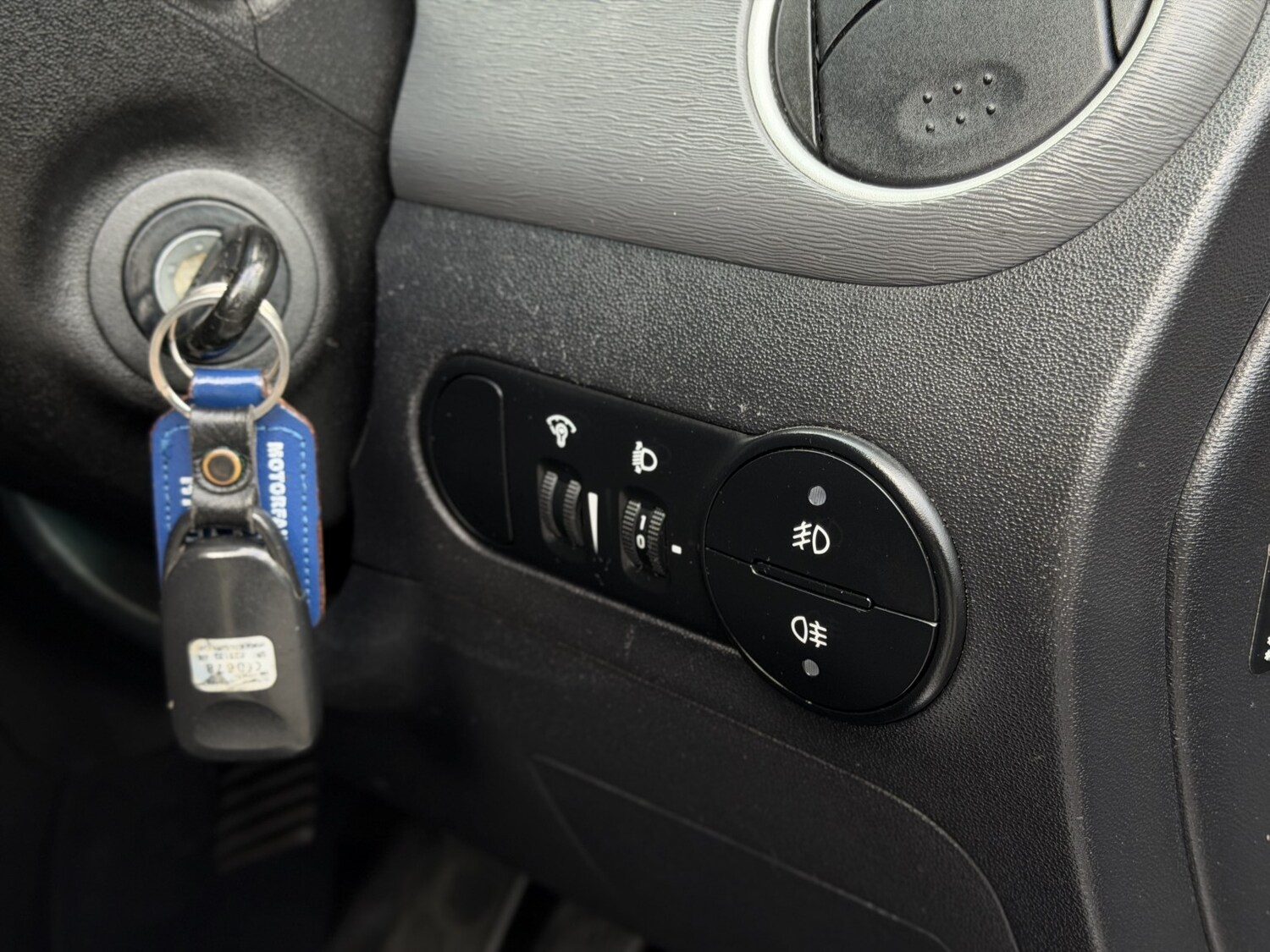 Used Hyundai i10 2013 for sale - 77915657: Photo 22