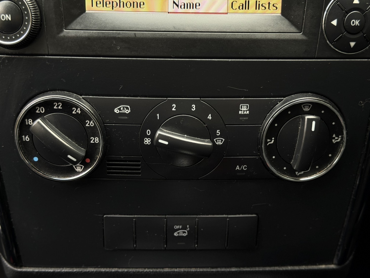 Used Mercedes-Benz A-Class 2009 for sale - 76455484: Photo 21