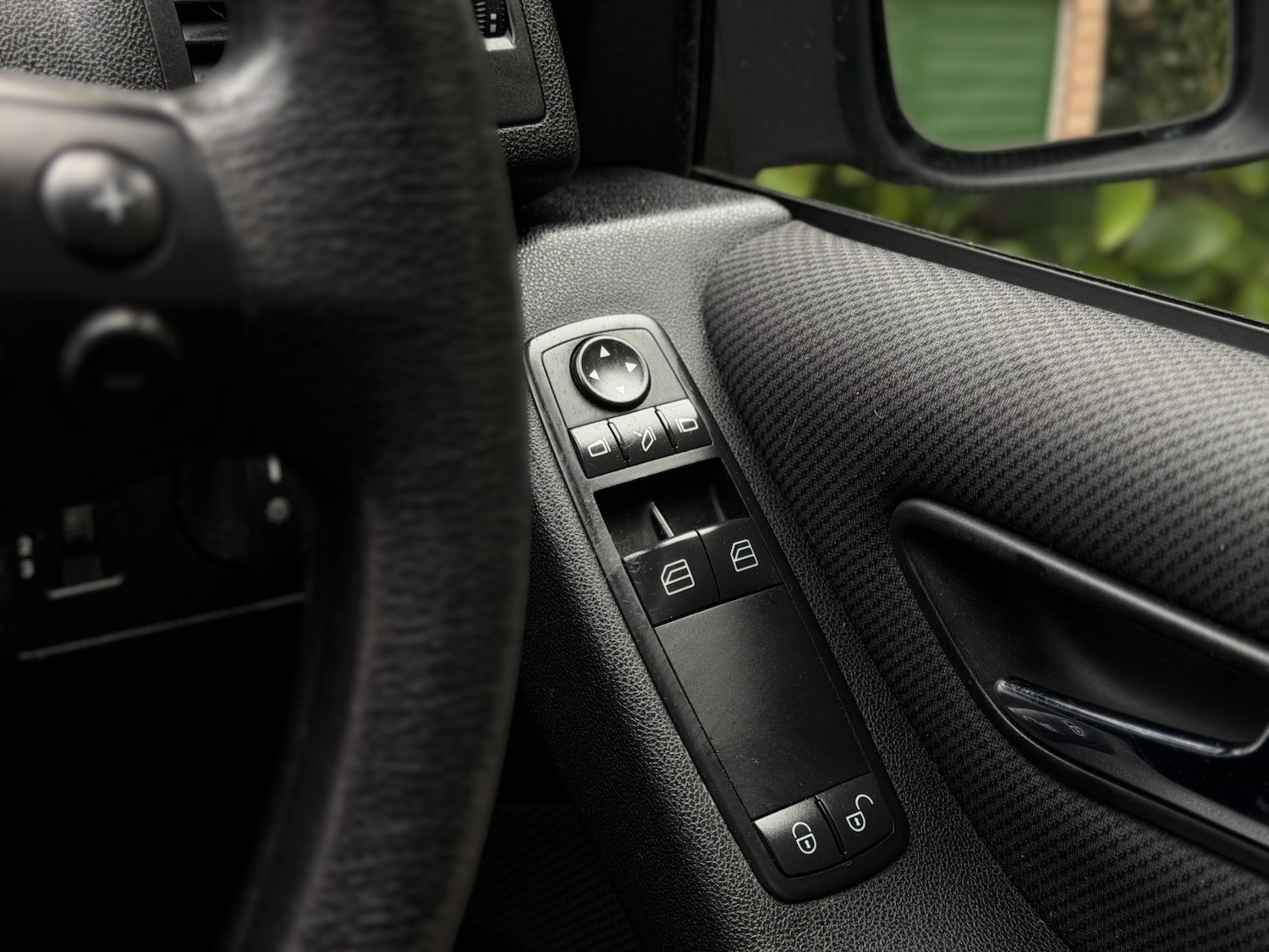 Used Mercedes-Benz A-Class 2009 for sale - 76455484: Photo 24