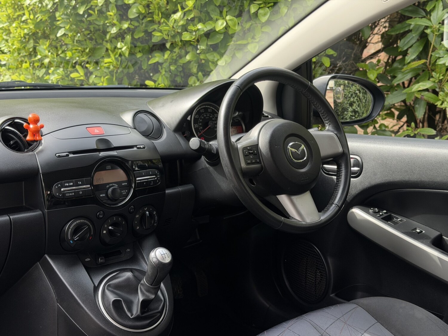 Used Mazda Mazda2 2011 for sale - 78218008: Photo 18