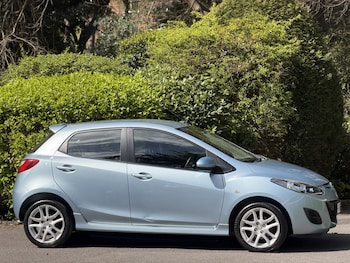 Used Mazda Mazda2 2011 for sale - 78218008: Photo