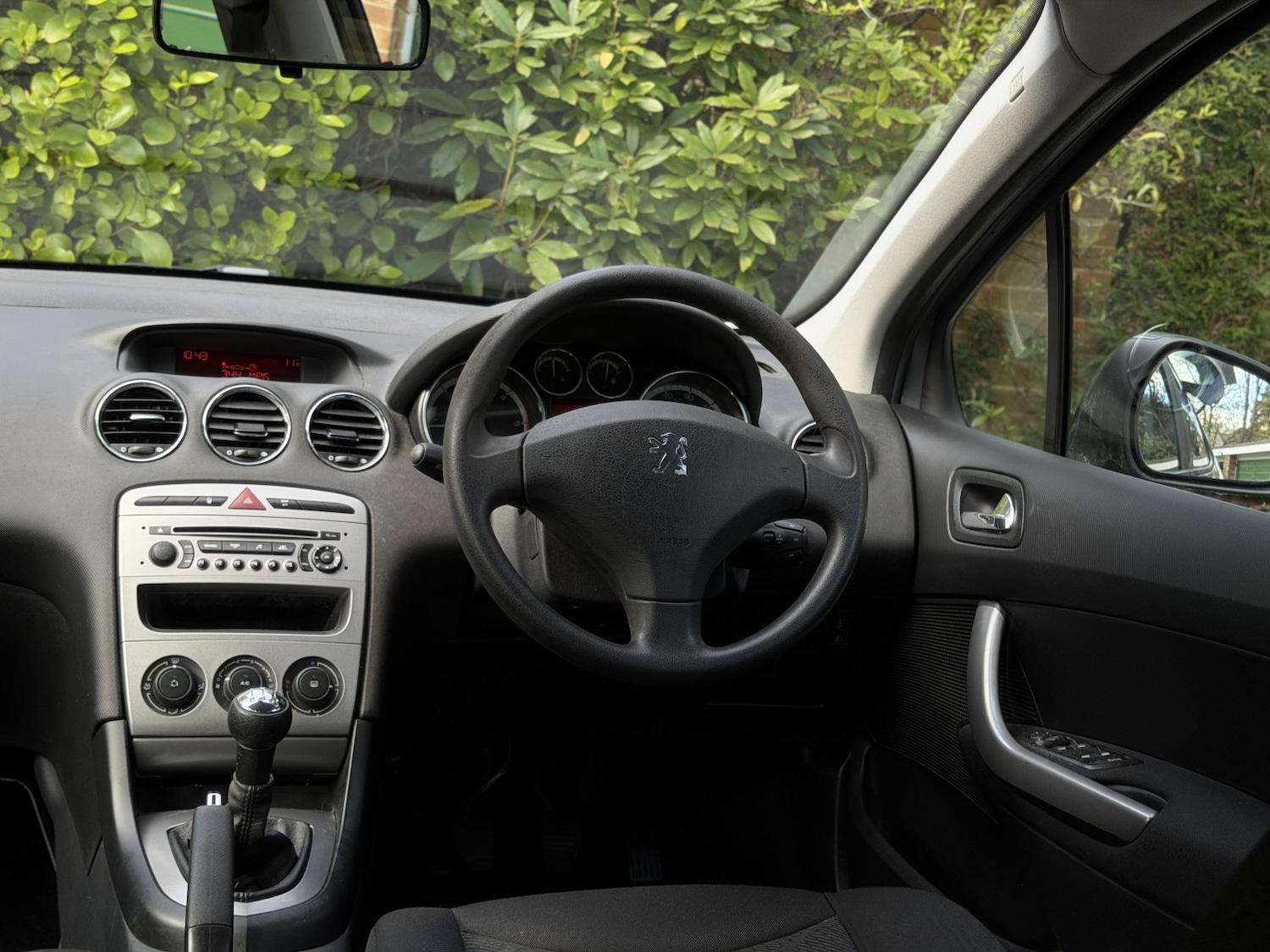 Used Peugeot 308 2010 for sale - 78121563: Photo 13