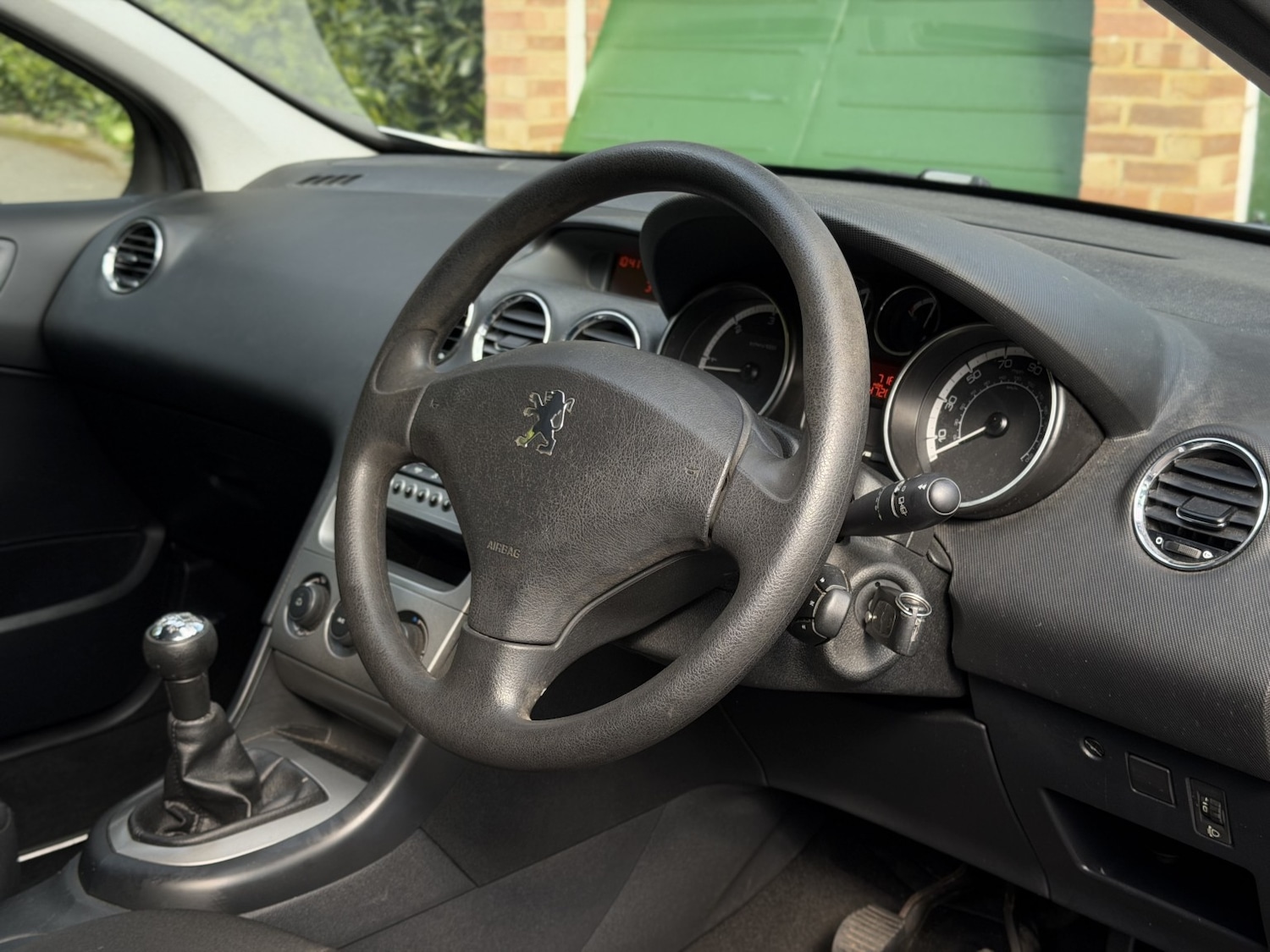 Used Peugeot 308 2010 for sale - 78121563: Photo 17