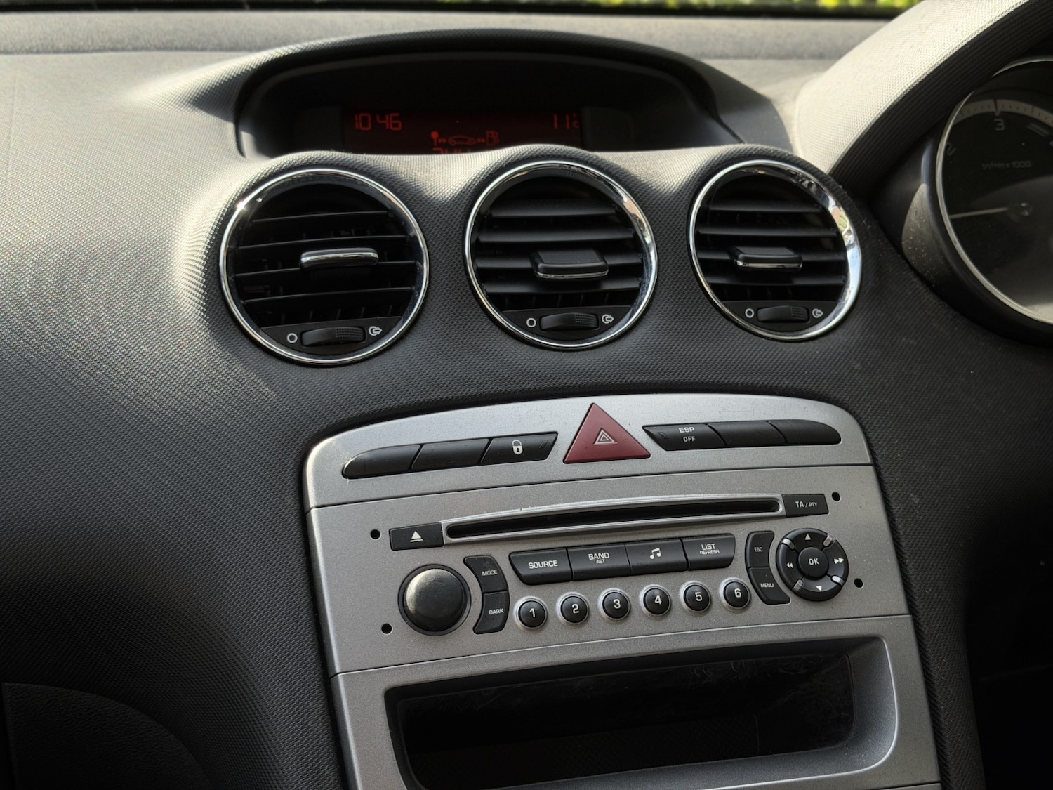 Used Peugeot 308 2010 for sale - 78121563: Photo 19