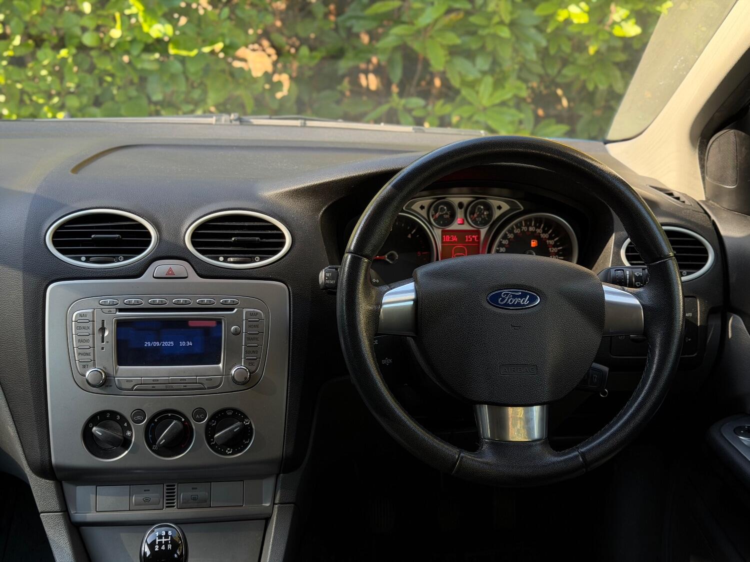 Used Ford Focus 2011 for sale - 76107287: Photo 12
