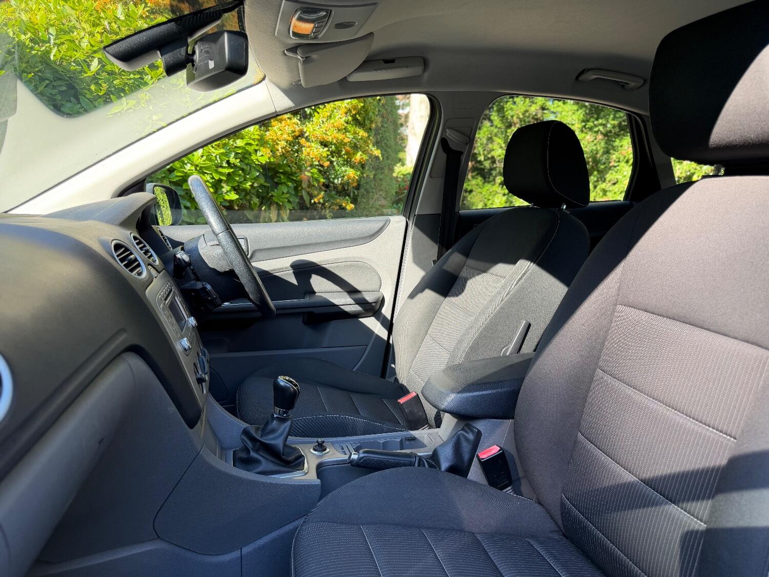 Used Ford Focus 2011 for sale - 76107287: Photo 23