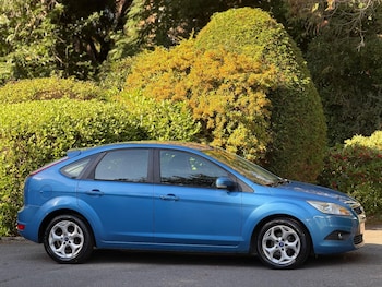 Used Ford Focus 2011 for sale - 76107287: Photo 2