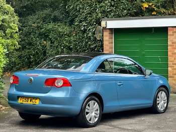 Used Volkswagen EOS 2008 for sale - 76848737: Photo