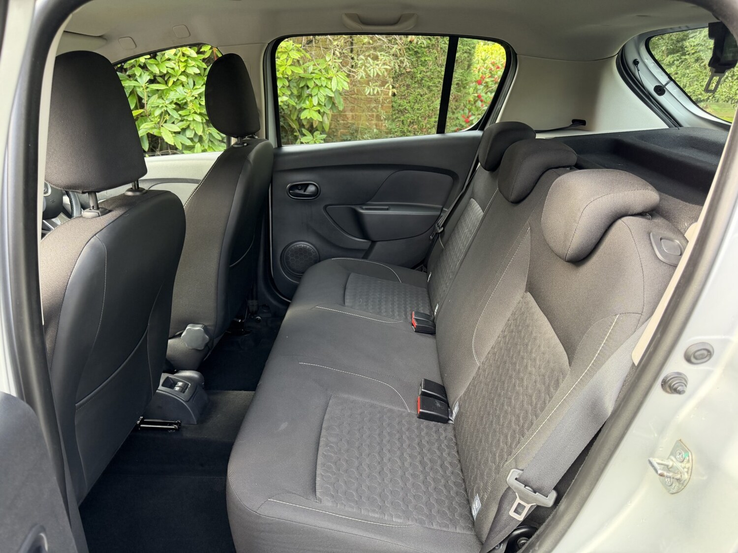 Used Dacia Sandero 2015 for sale - 77501492: Photo 20