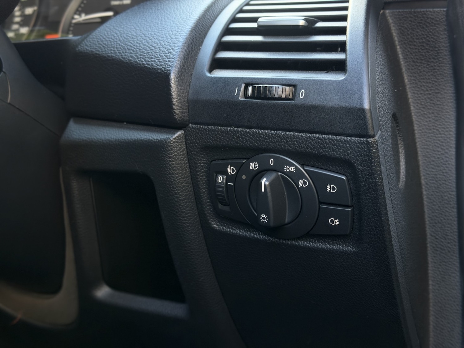 Used BMW 1 Series 2009 for sale - 78155394: Photo 35