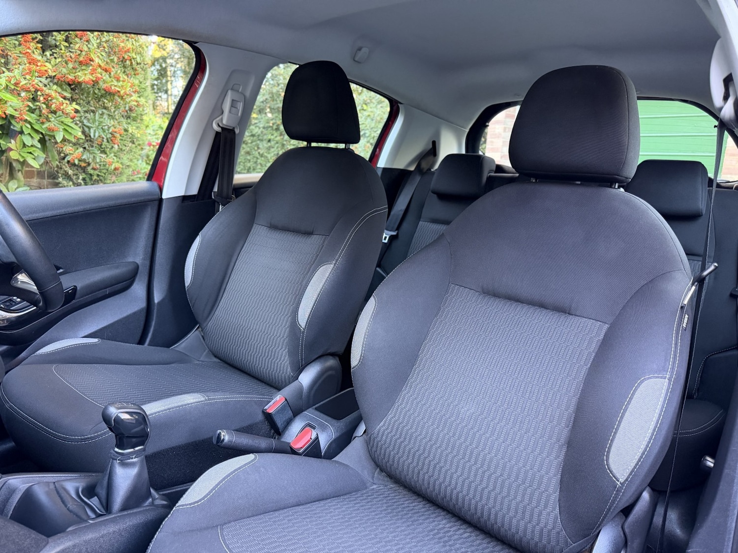 Used Peugeot 208 2016 for sale - 76751793: Photo 17