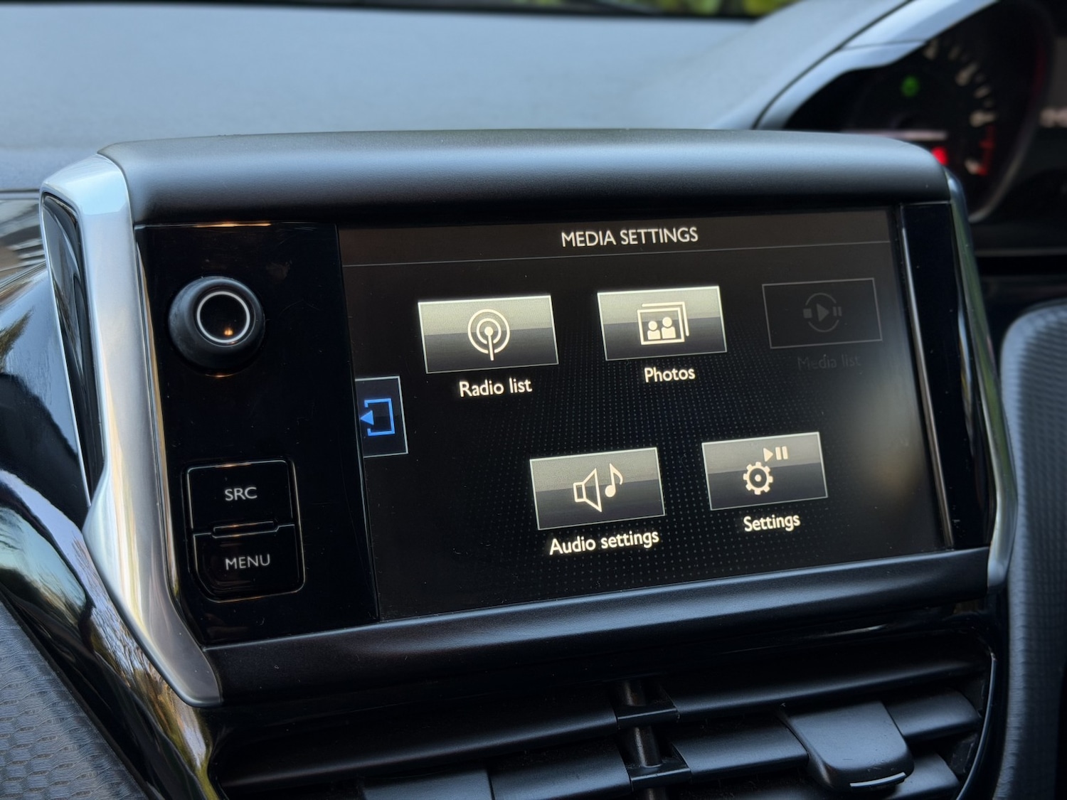 Used Peugeot 208 2016 for sale - 76751793: Photo 21