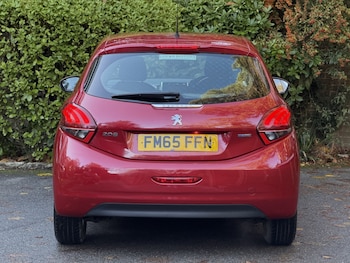 Used Peugeot 208 2016 for sale - 76751793: Photo