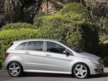 Used Mercedes-Benz B Class 2011 for sale - 78182997: Photo