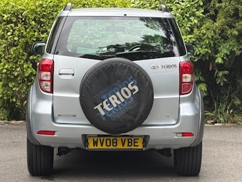 Used Daihatsu Terios 2008 for sale - 75592947: Photo