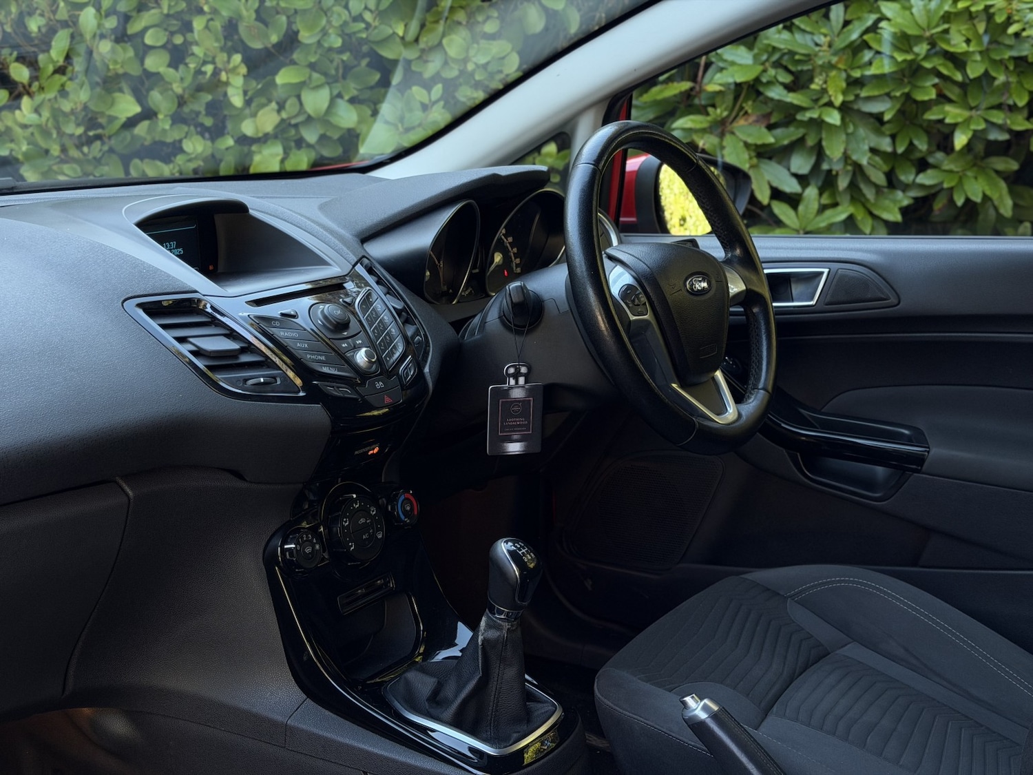 Used Ford Fiesta 2013 for sale - 76299124: Photo 11