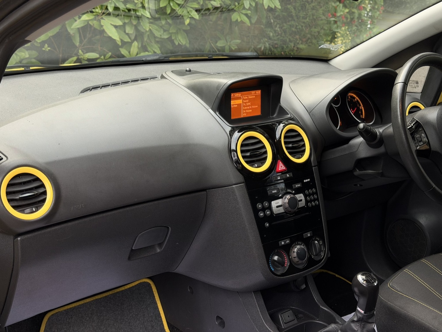 Used Vauxhall Corsa 2013 for sale - 77616381: Photo 12