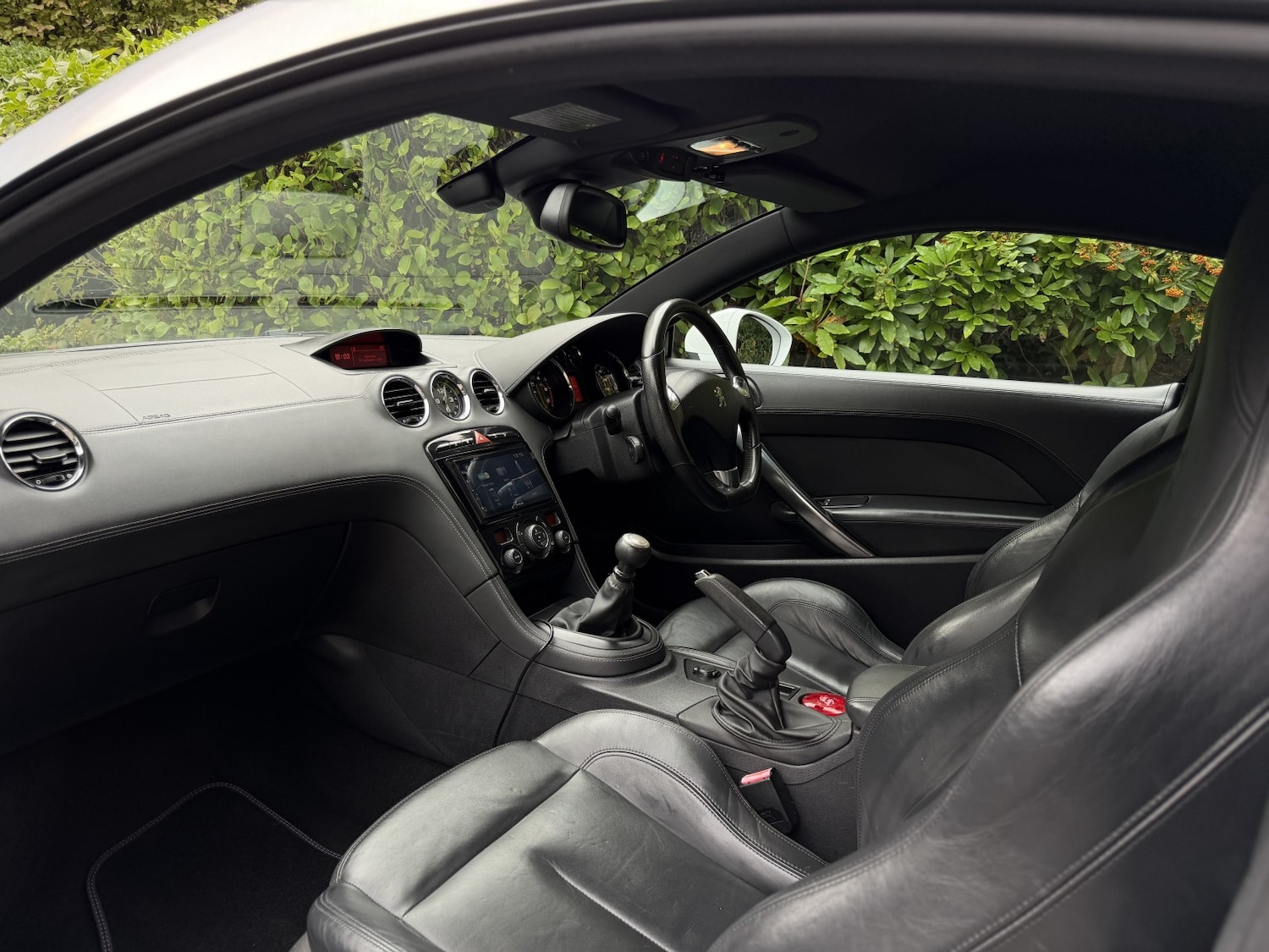 Used Peugeot RCZ 2012 for sale - 76412261: Photo 15