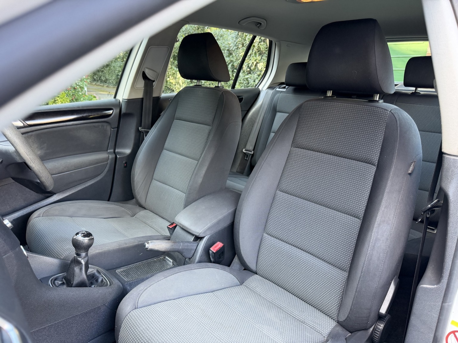 Used Volkswagen Golf 2010 for sale - 77891622: Photo 21