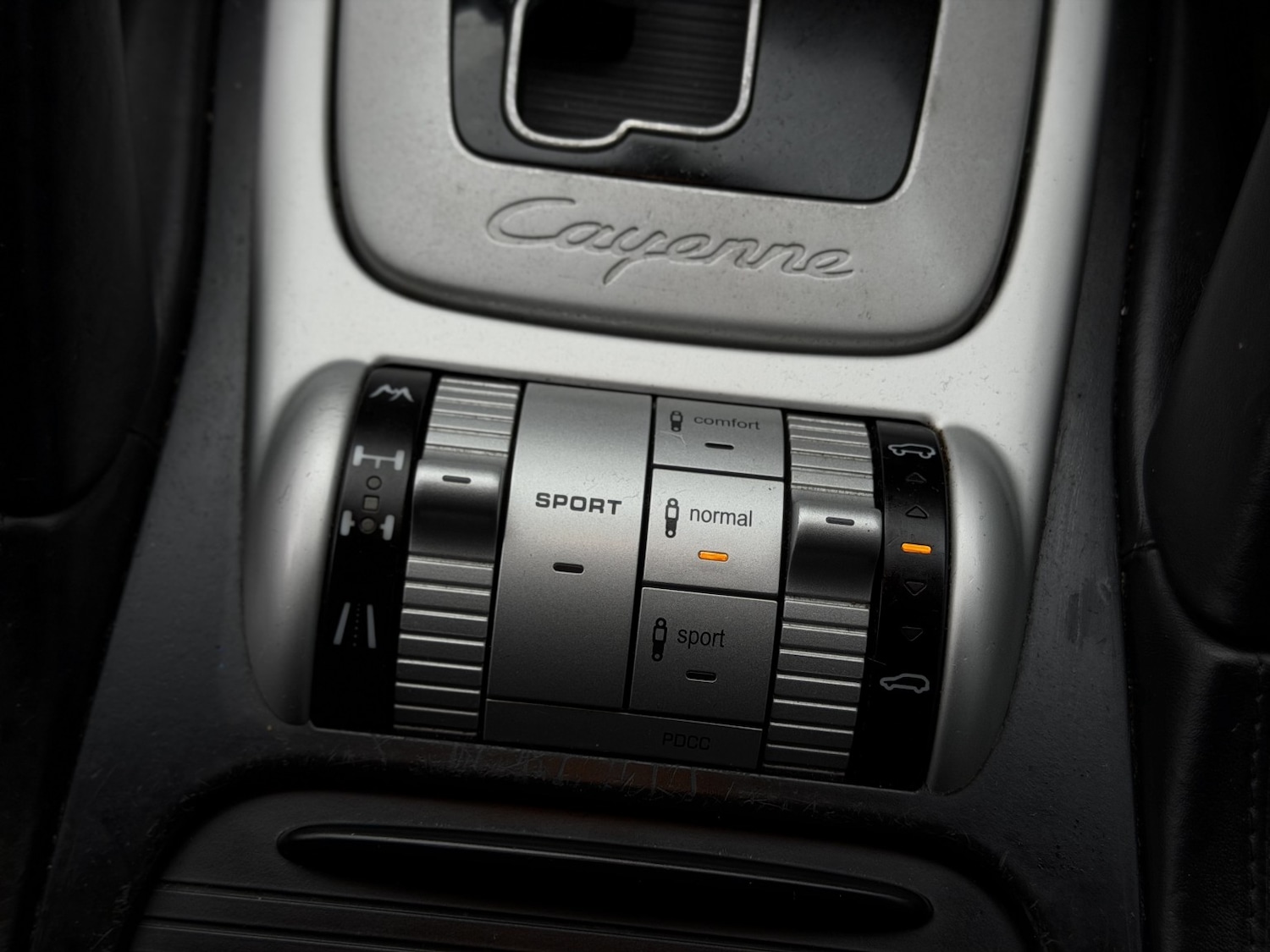 Used Porsche Cayenne 2007 for sale - 77938097: Photo 26