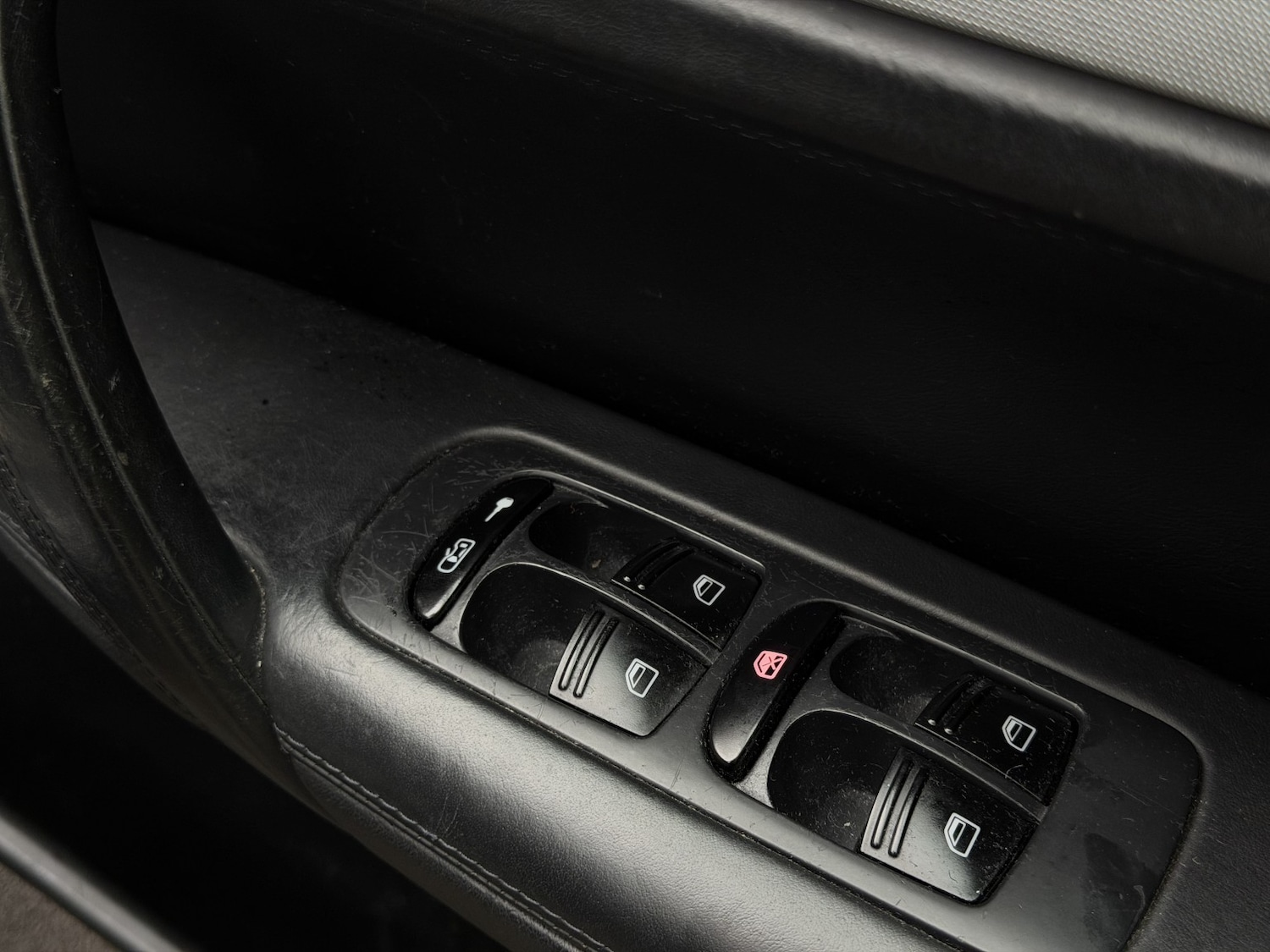 Used Porsche Cayenne 2007 for sale - 77938097: Photo 36